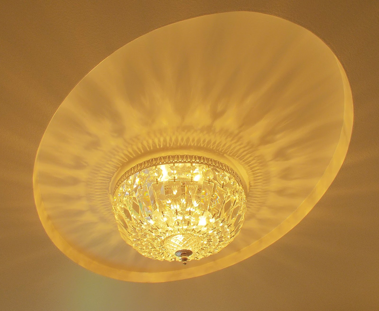 Scherer Beautiful Living White Bathroom Rococo Sink Tub Lace Cupboard