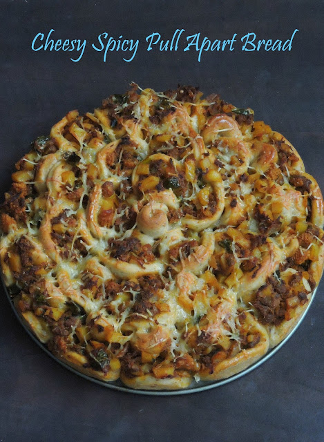 Cheesy Indianized pull apart bread