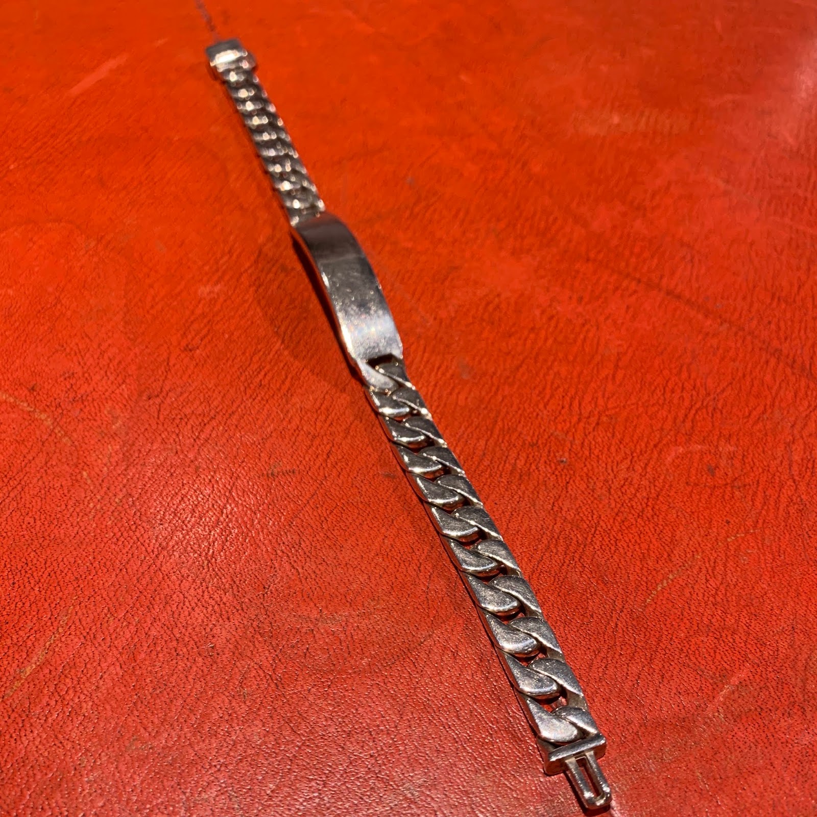 VINTAGE TIFFANY&CO. KEY RING AND BRACELET - USONIAN GOODS STORE VINTAGE TIFFANY&CO. KEY RING AND BRACELET - USONIAN GOODS STORE