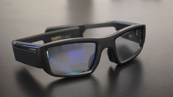 Facebook Persiapkan Kacamata Augmented Reality 