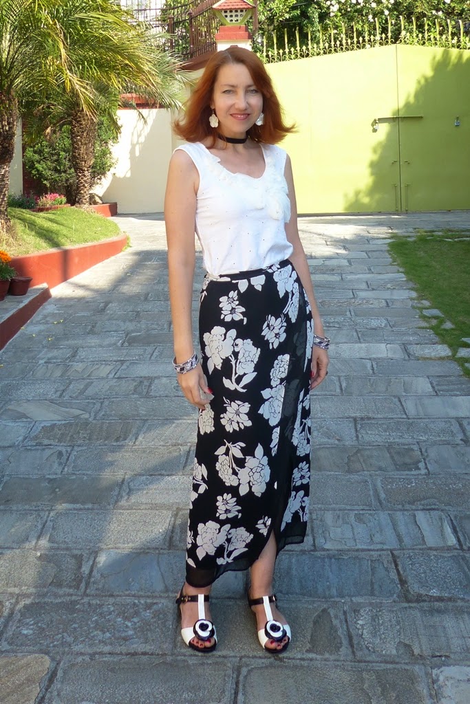 Local style Black and white floral wrap skirt