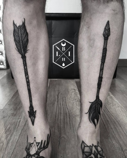 Estes lindos blackwork setas