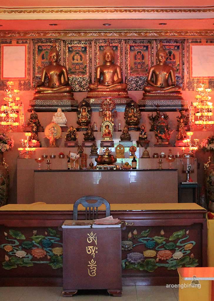 vihara vajra bumi pekalongan