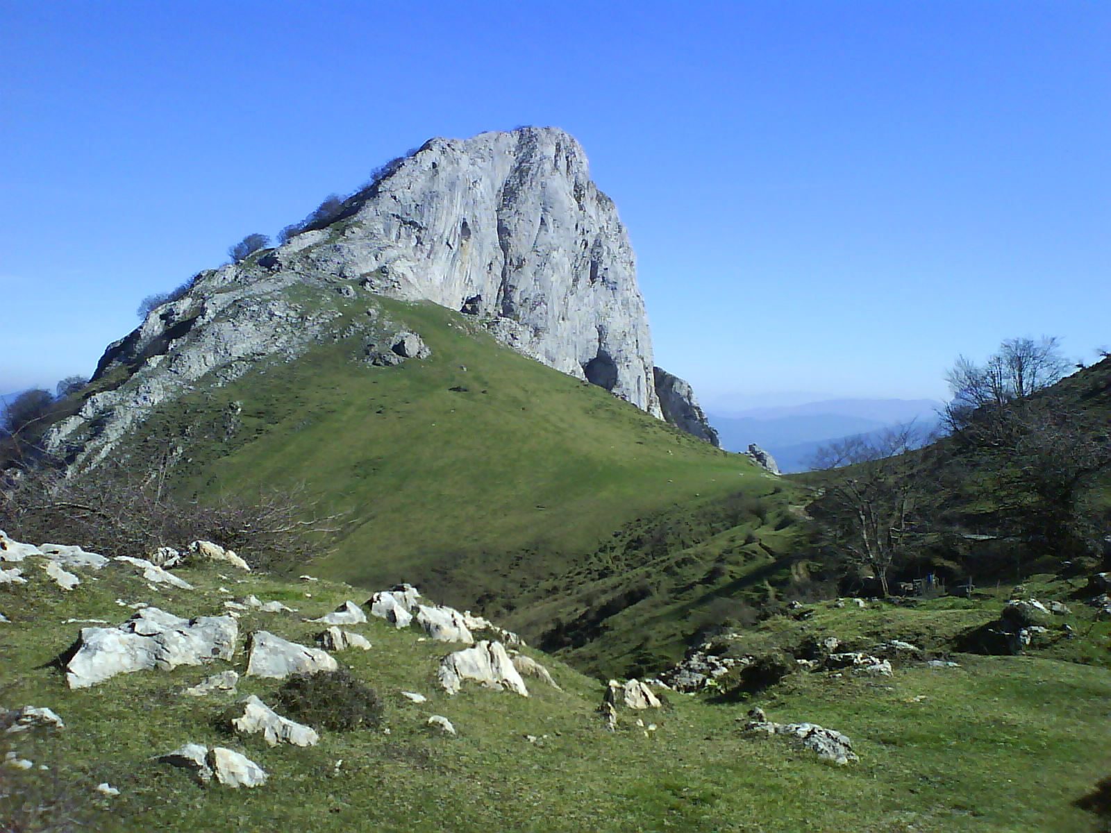 Relatos de montaña: MUGARRA por dentro