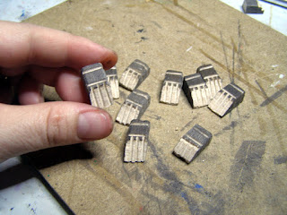 Pequeñeces: Casa Tudor. Parte I- Tudor house. Part I