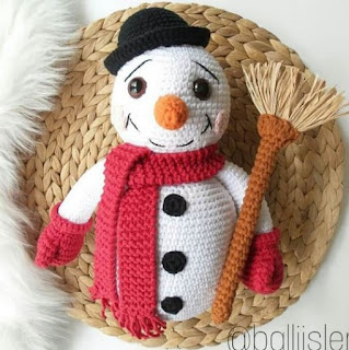 PATRON GRATIS MUÑECO DE NIEVE AMIGURUMI 35226