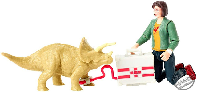 Mattel Jurassic World Toys Zia and Triceratops 01