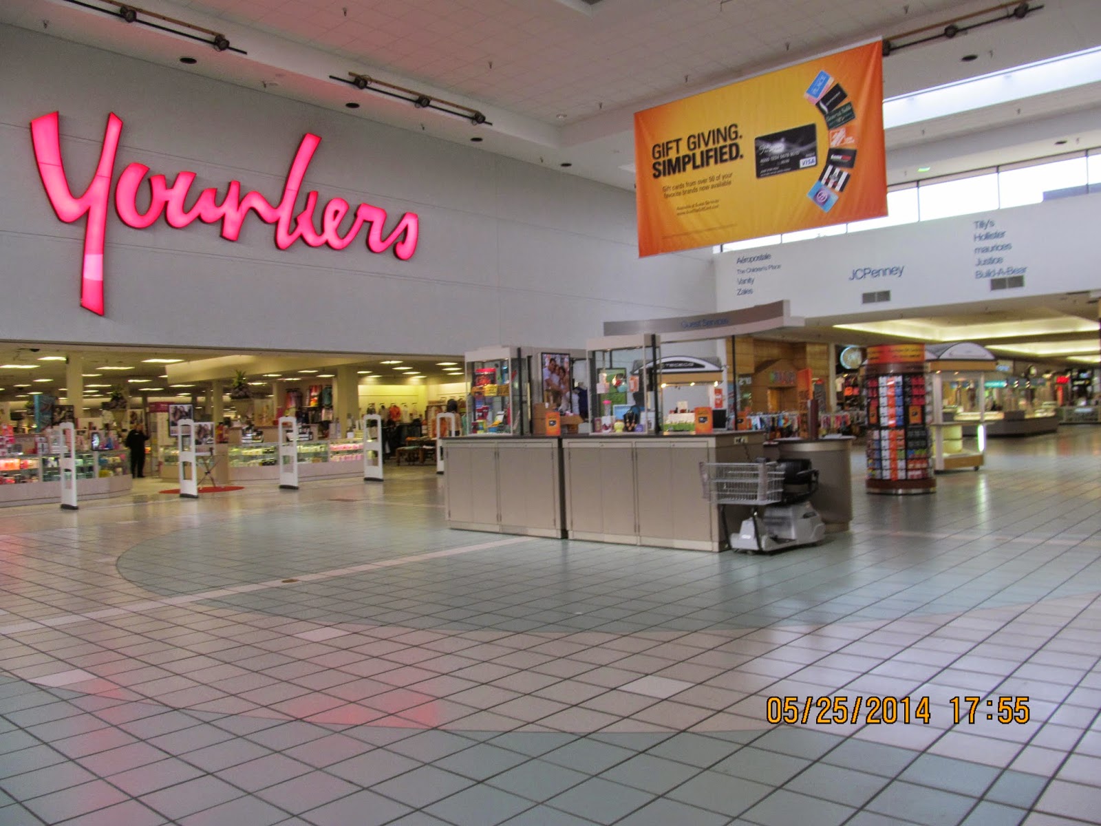 Trip to the Mall North Park Mall (Davenport, IL)