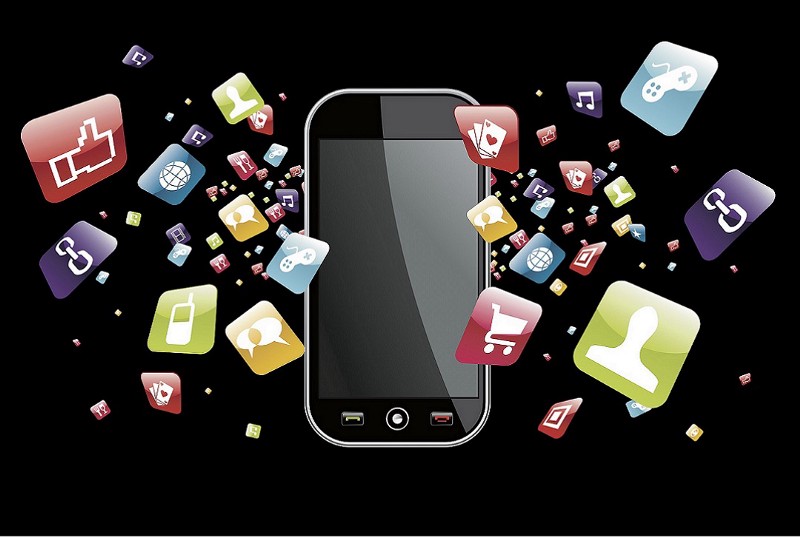 Infographic Best business card scanner apps for iPhone and iPad in 2019