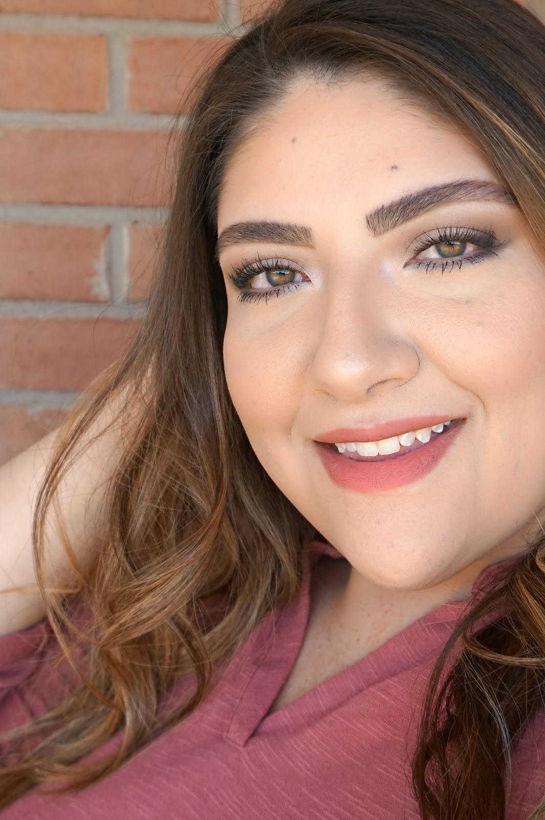Easy and Simple Date Night Makeup Look | beautywithlily.com