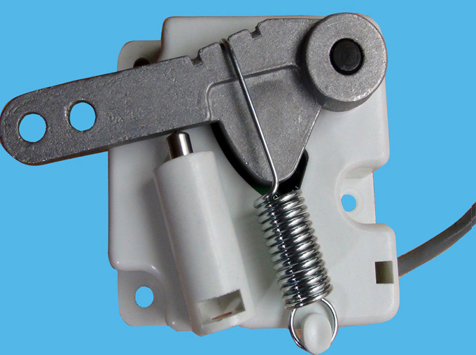 Buy consew Industrial Sewing Machine Servo Motor with Needle Position and Synchronizer Online at Buy consew Industrial Sewing Machine Servo Motor with Needle Position and Synchronizer Online at