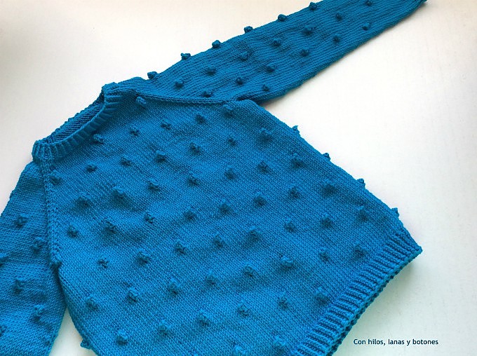 Con hilos, lanas y botones: DIY Jersey palomitero (jersey en punto popcorn o bodoque - patrón gratis)