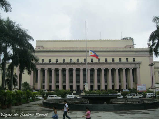 Front view of Manila Central Post Office.