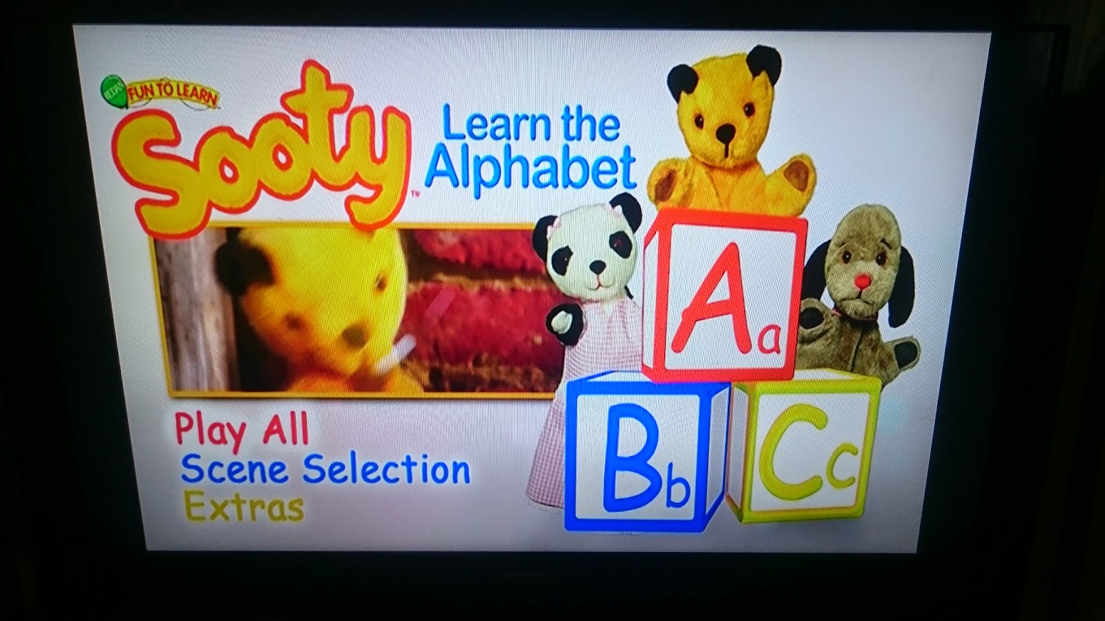 a-day-in-this-dad-s-life-review-sooty-abc-learn-the-alphabet
