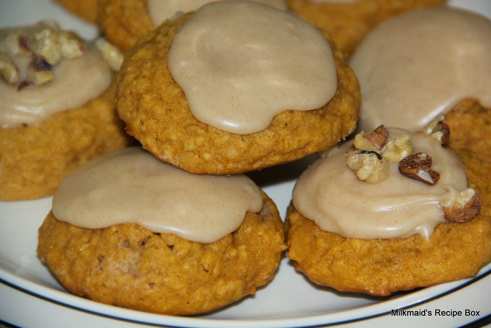 Milkmaid's Recipe Box Oatmeal Butternut Squash Cookies*