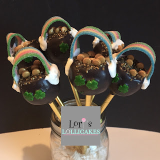 Lori's Lollicakes : St Patrick’s Day cake pops and cookies☘️