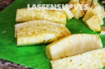 lassensloves.com, Lassen's, Lassens, pineapple+cutting