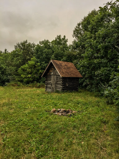 Hiker's Cabin on the Waupaca River Segment of the Ice Age Trail Hiker's Cabin on the Waupaca River Segment of the Ice Age Trail