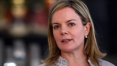 Governo anunciou que em 2013 salário mínimo será de R$ 678 Governo anunciou que em 2013 salário mínimo será de R$ 678