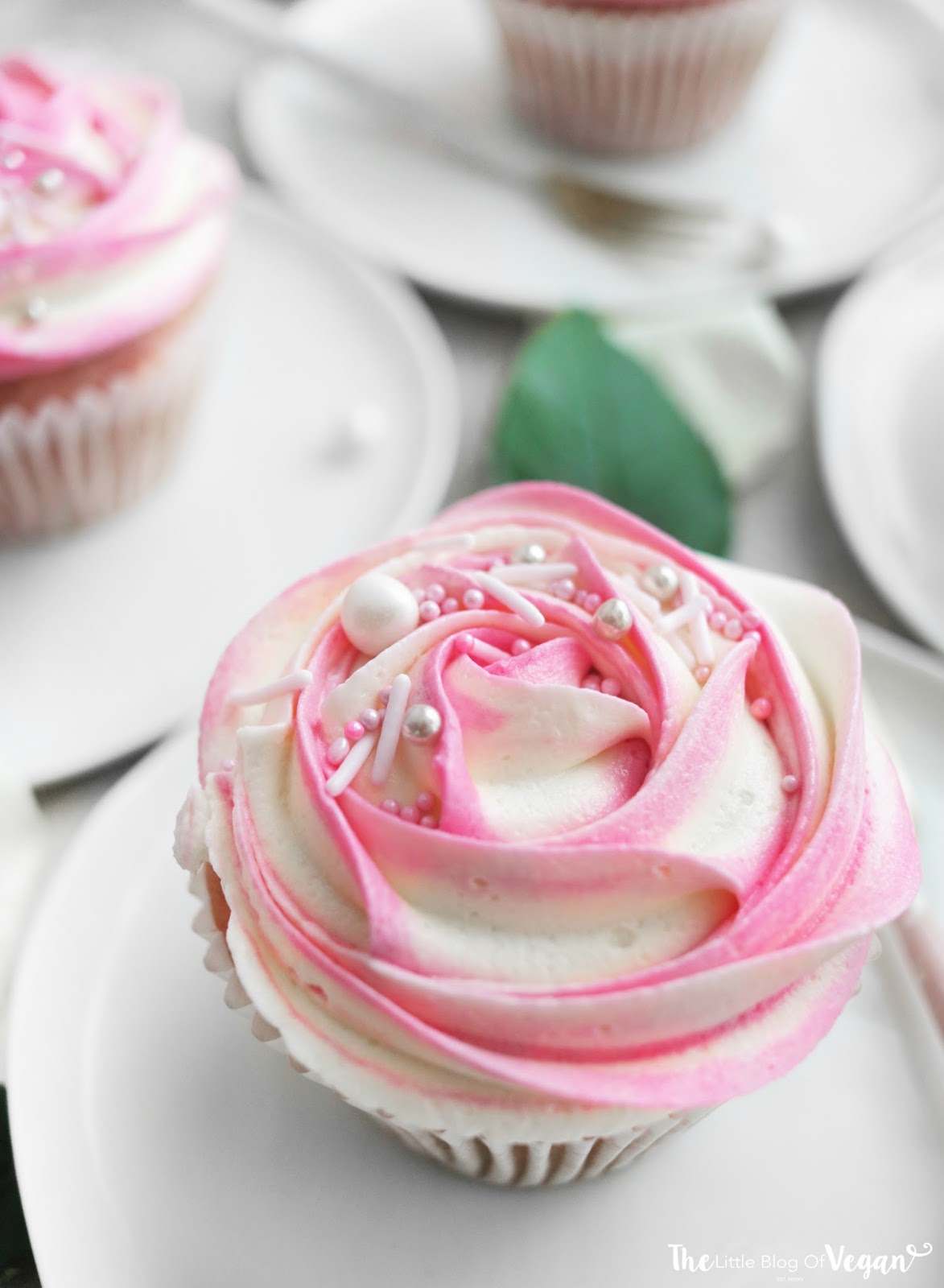 Rose cupcakes recipe | Ft Pacifica | The Little Blog Of Vegan