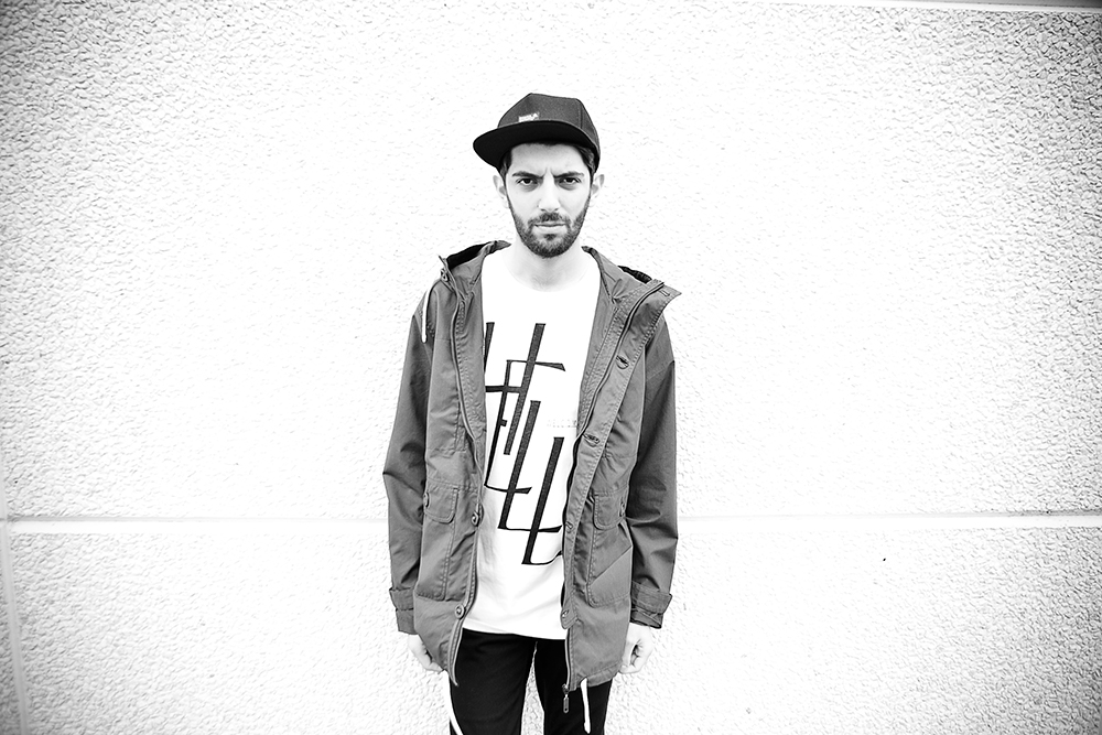 Youtube broke. Broke one. Broken and the opposite. Broke one - gravity (the phantom remix). Broke one.