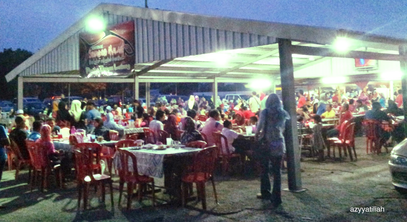 Restoren Seafood Senandung Malam Bagan Lalang Azyyati Liah