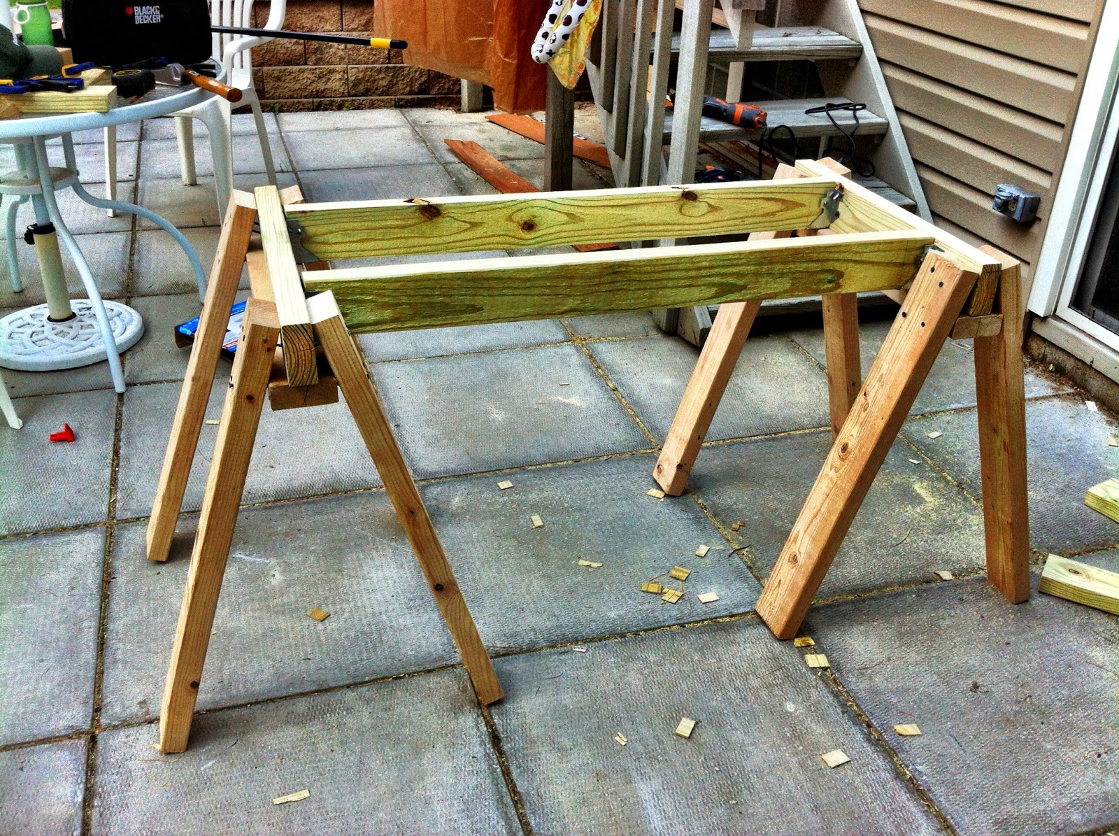 Pittsburgher back from the Sandbox: Building a sawhorse workbench