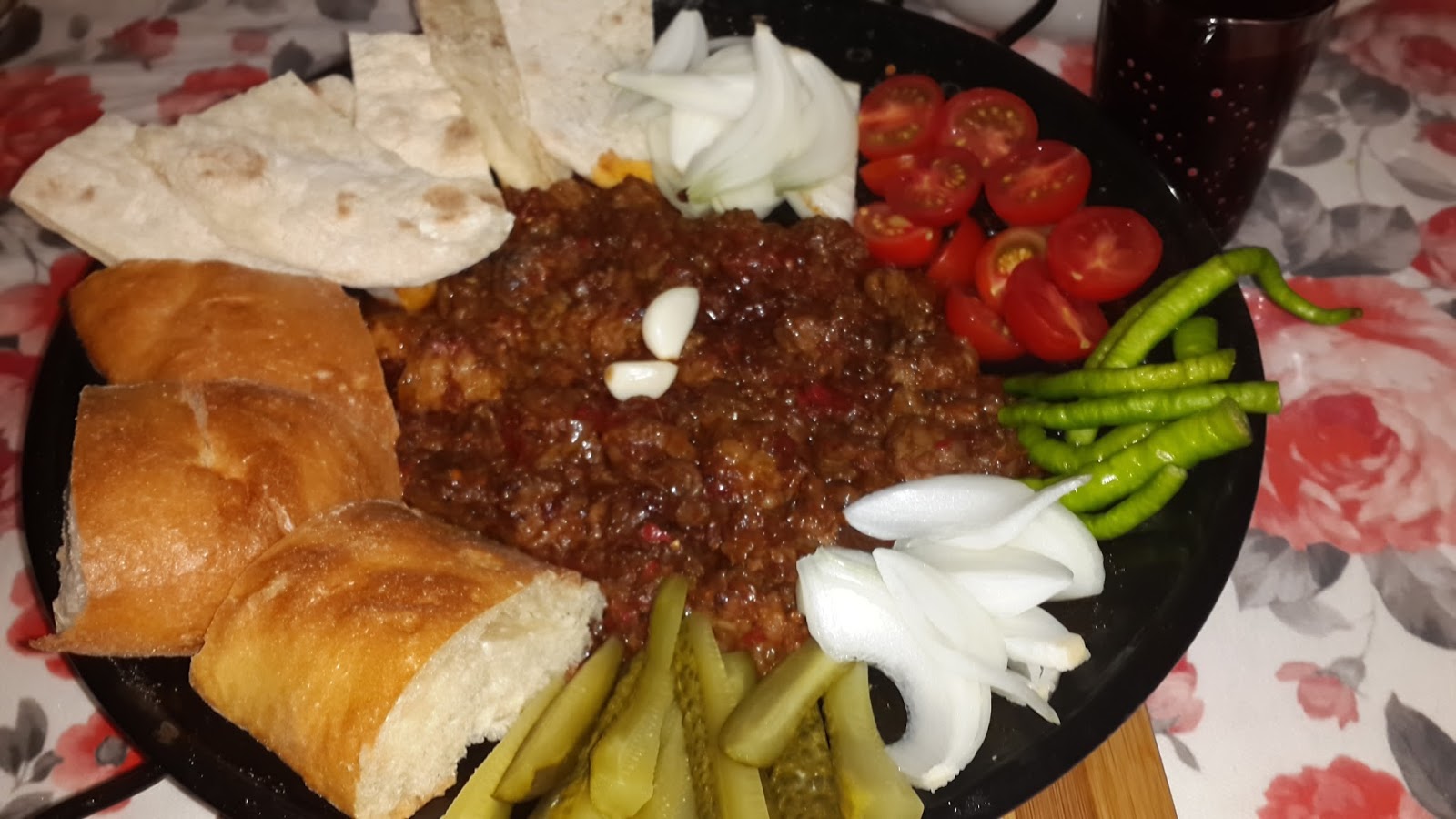 cigdemden lezzetler Sac tava tarifi