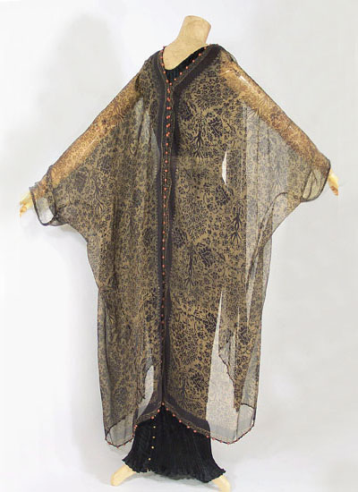 CJ..style notes...: Antique ethnic caftan style...Mariano Fortuny