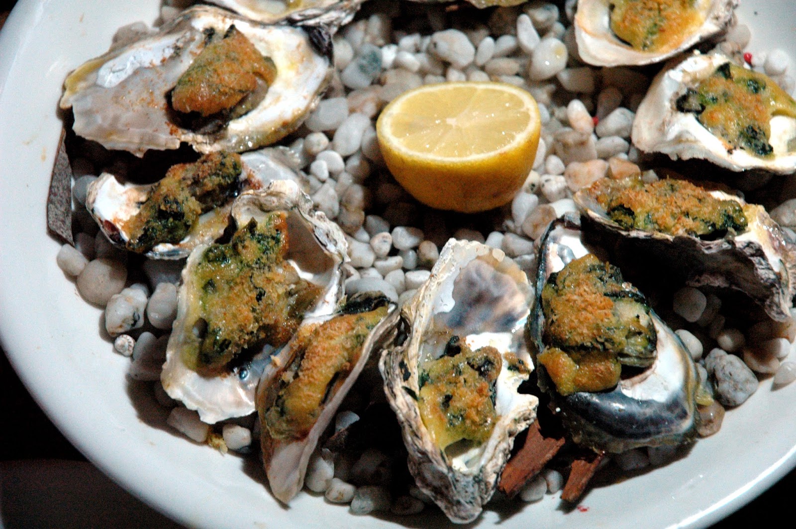 DUDE FOR FOOD Let it Rain Wine and Oysters at Fairmont Lounge