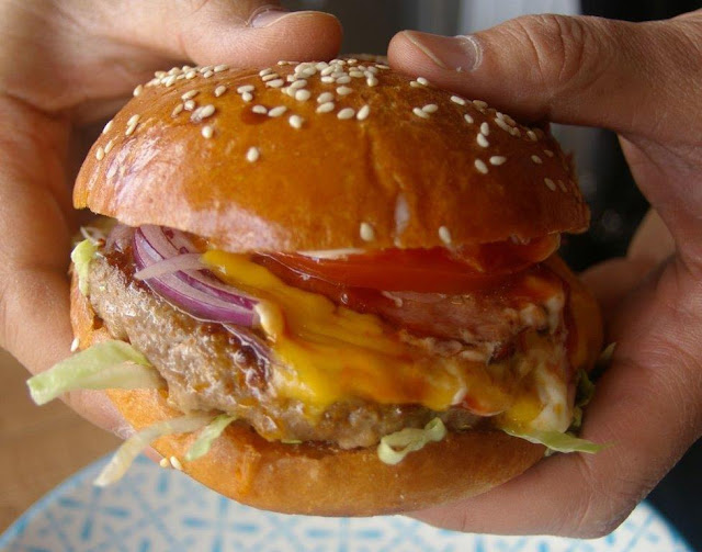 The Burger Block, Kew, chocka block burger