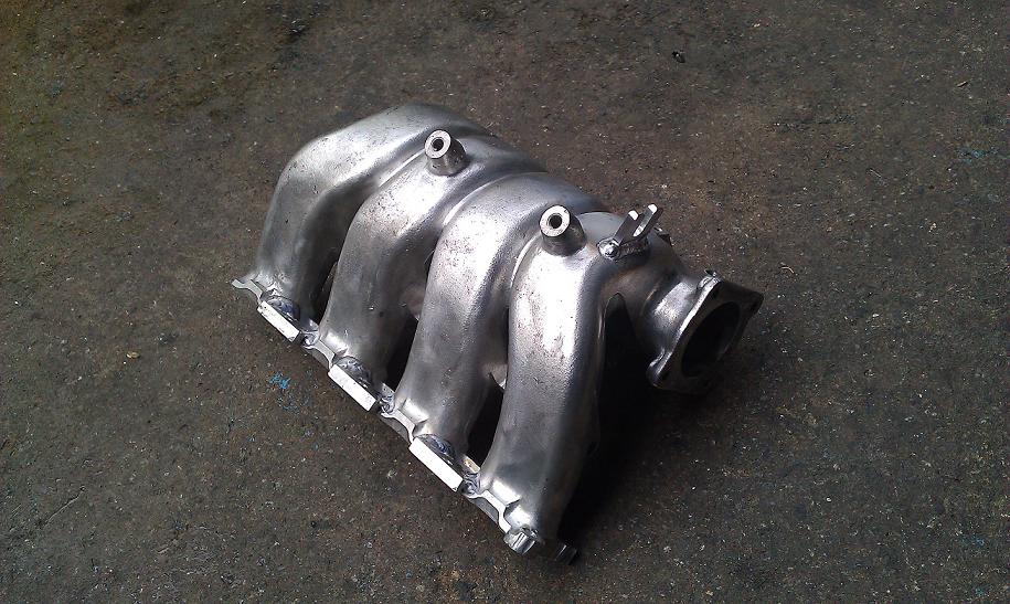 SUZUKI SWIFT: Intake Manifold