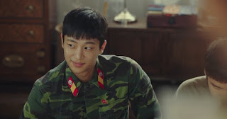 Profil Lee Shin-Young,pemeran Park Kwang Beom Di Serial Crash Landing On You
