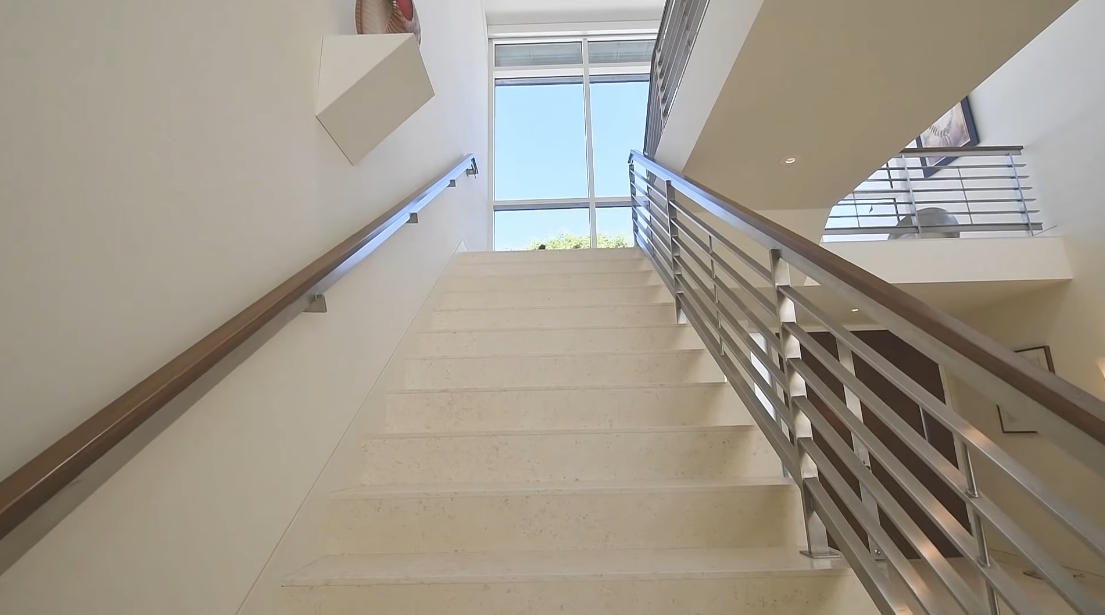 35 Interior Design Photos vs. 936 N Lake Way, Palm Beach, FL Luxury Home Tour