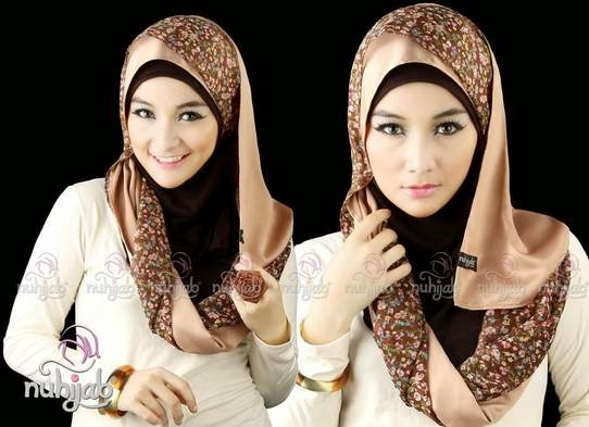 Model hijab elegan untuk acara resmi Model hijab elegan untuk acara resmi