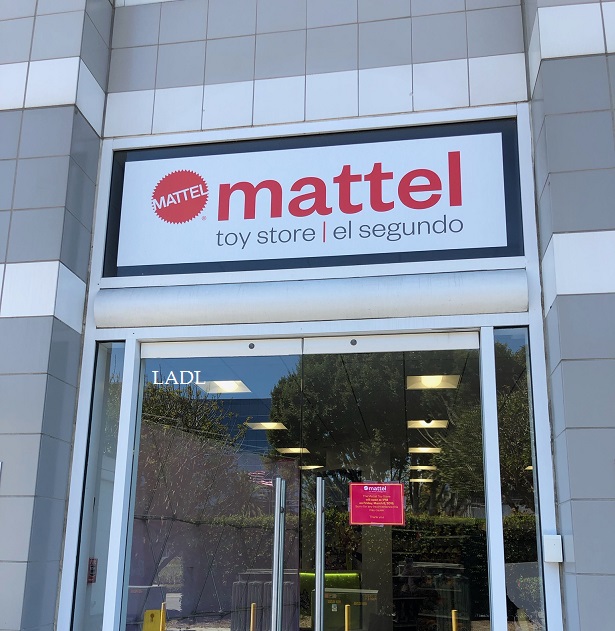 SNICKERDOODLE STREET *In Store Report* Barbie's 60th Birthday Mattel