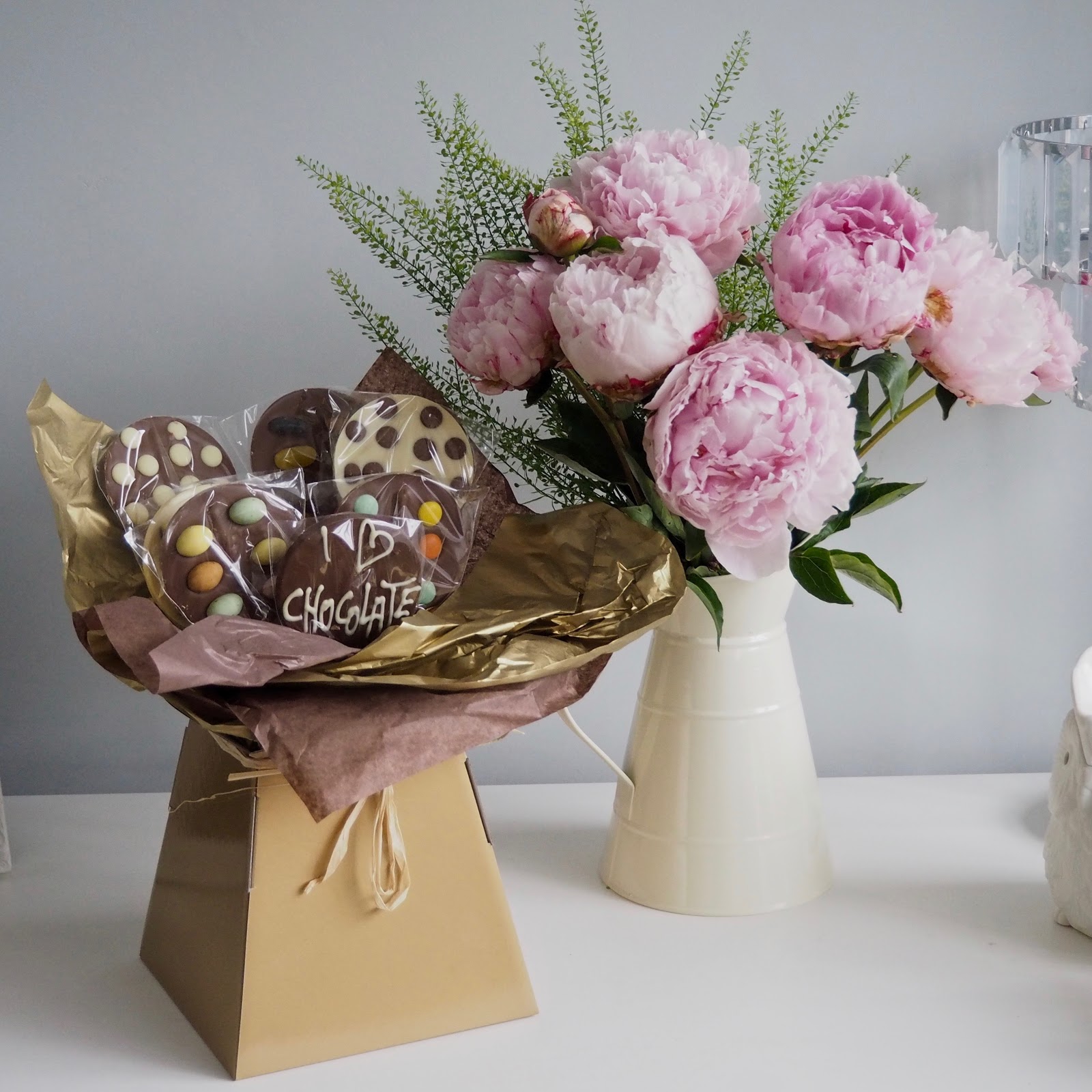 6 Thoughtful Fresh Blooms You Can Order Online For Any Occasion