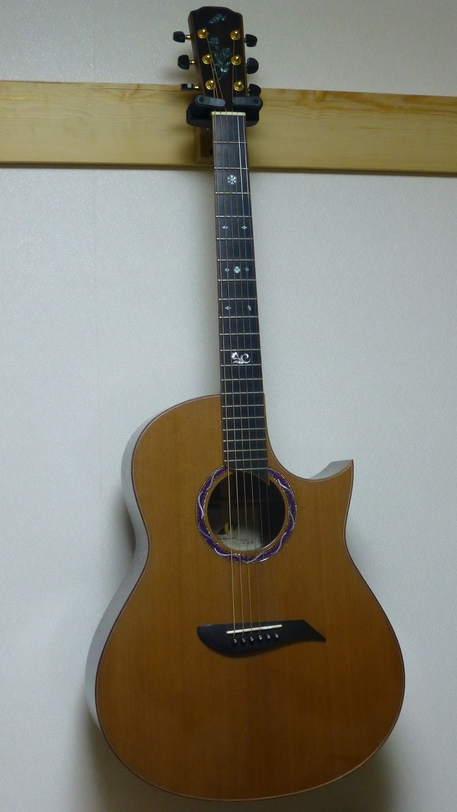 ギターでハッピー！: Morris S-107Ⅱ