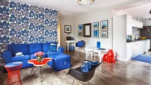 Salas decoradas con sofá color azul - Decoración de salas con estilo