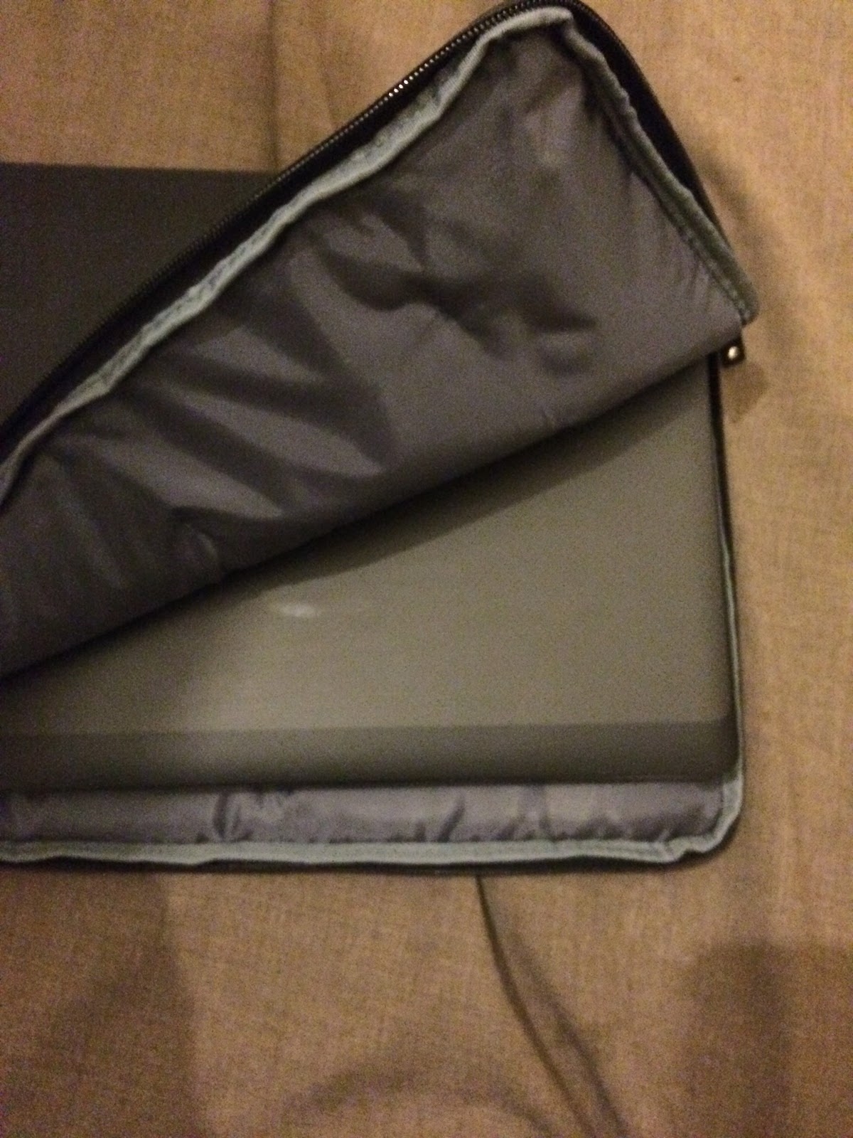 Wokingham Cyclist How to transport your laptop by bike