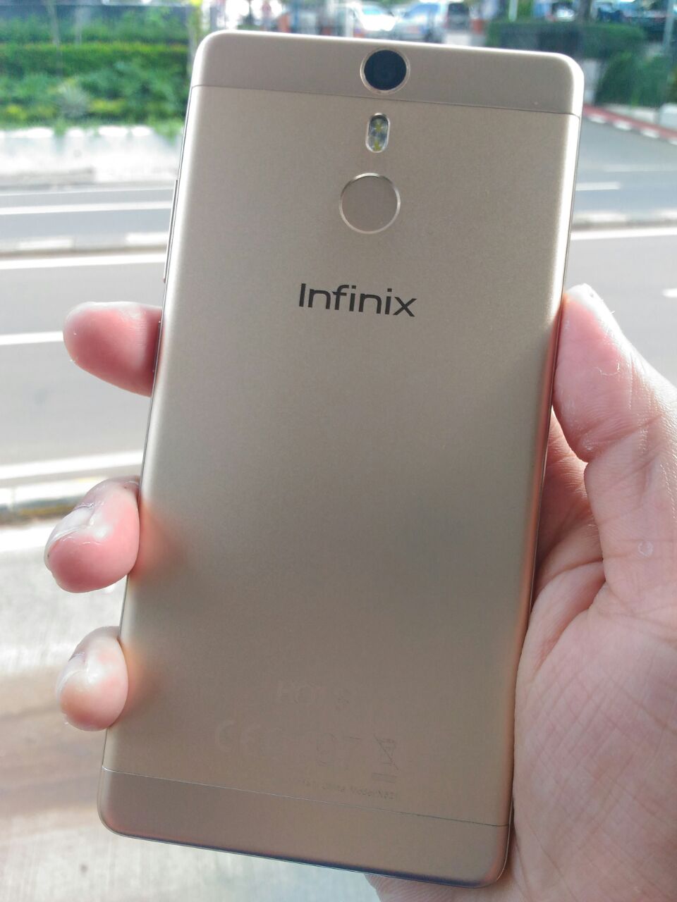 Телефон infinix 6 плюс