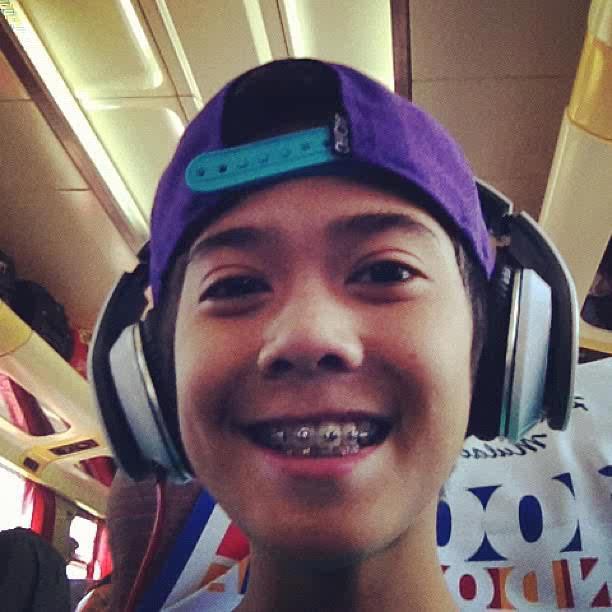 Coboy Junior : Lirik lagu Iqbaal Coboy Junior SoniQ In My Heart