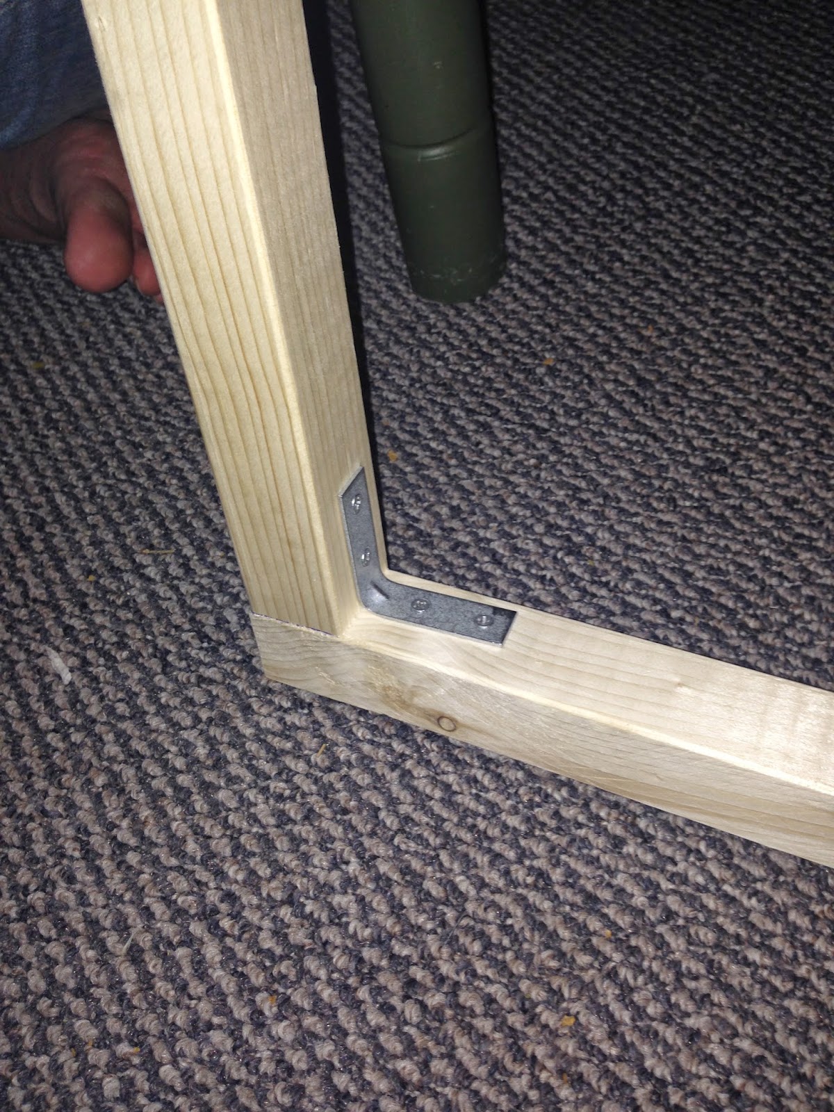 Pandora's Box of DIY Portable Drafting Table