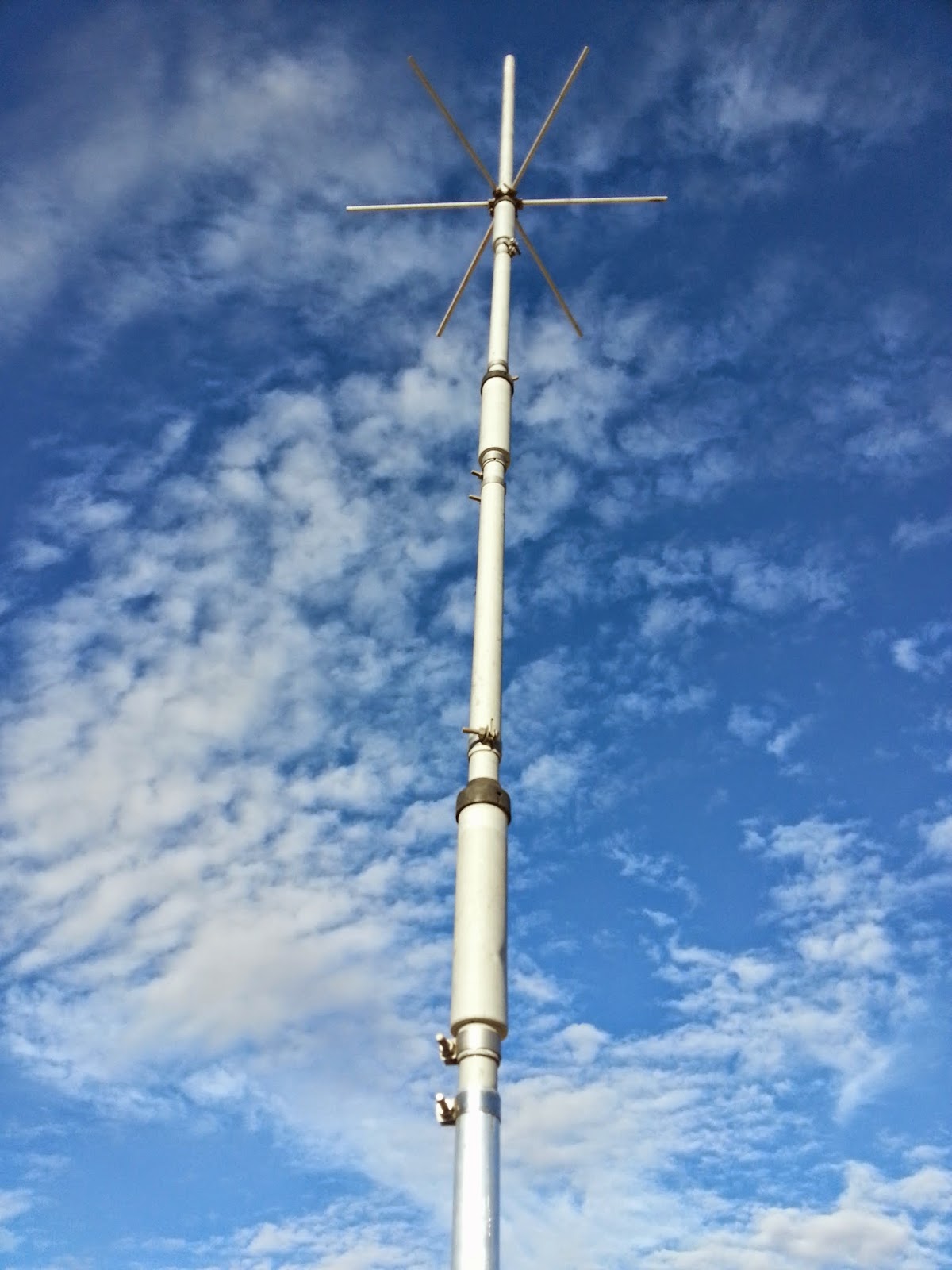 New Cushcraft R9 HF antenna ‹ SPARKYs Blog