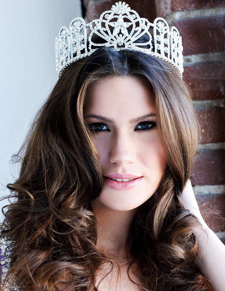 Miss California Galaxy Miss Teen 69