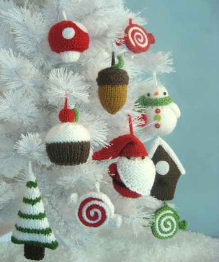 estos son los ms bonitos que he encontrado por la red pero soy negada para el ganchillo lo ms que consegu hacer una vez fue una mini flor de punto de - Hacer Adornos De Navidad estos son los ms bonitos que he encontrado por la red pero soy negada para el ganchillo lo ms que consegu hacer una vez fue una mini flor de punto de - Hacer Adornos De Navidad