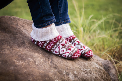 fair isle slippers knitting wool yarn pattern cozy red white brown