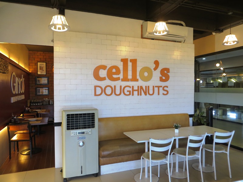 Xtn's blog Cello's Doughnuts