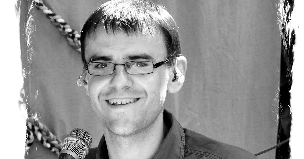 LichtBlick Enno am Synthesizer