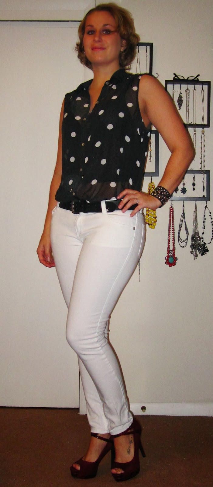 Joyelle – Polka Dot Pique Knit Pencil Skirt